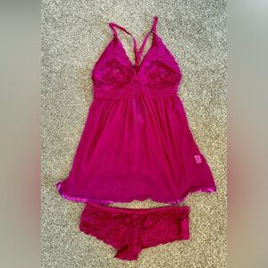 Chic Magenta Lace Chemise Set